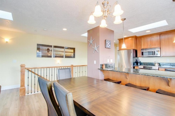 Salt Water Beach House image 12