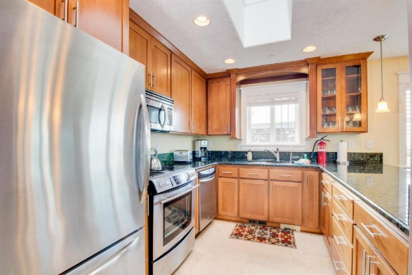 Salt Water Beach House image 13