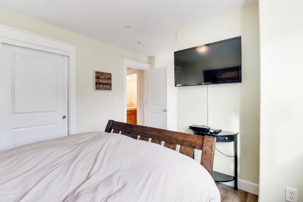 Salt Water Beach House image 17