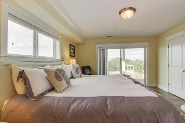 Salt Water Beach House image 20