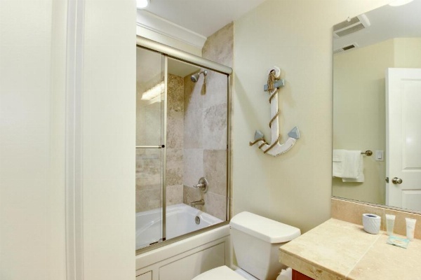 Salt Water Beach House image 25